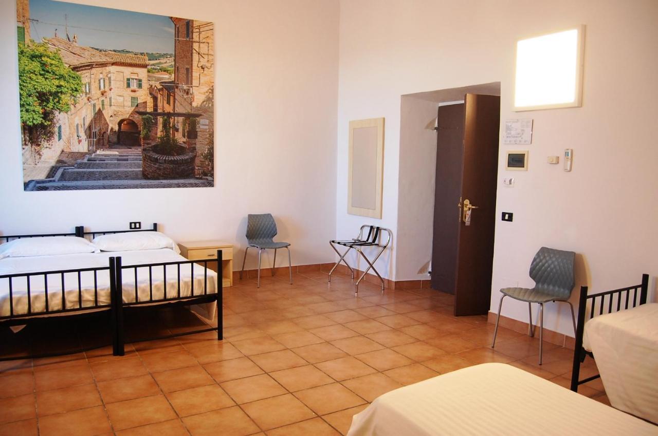 Ma Hotel Corinaldo Luaran gambar